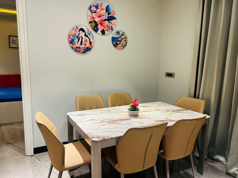 Team Area, unitech-south-city-ii 3 Bedroom 2000 Sq.Ft. Builder Floor In Sector 50 Gurgaon 9310779