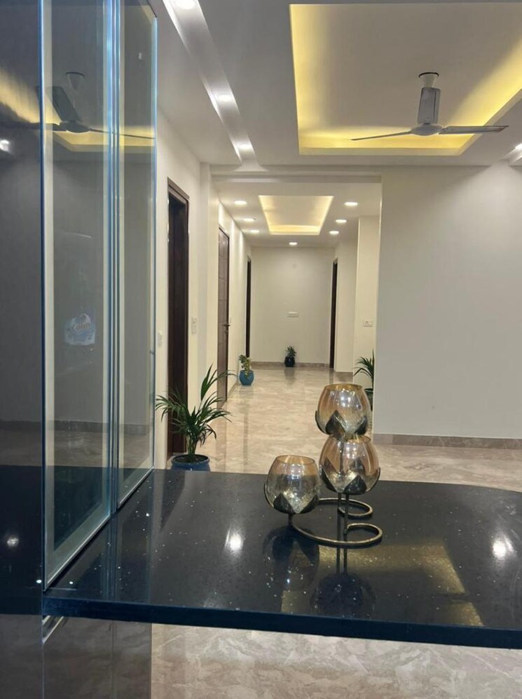 Gym, kohli-one-malibu-town 4 Bedroom 2800 Sq.Ft. Builder Floor In Sector 47 Gurgaon 9310865