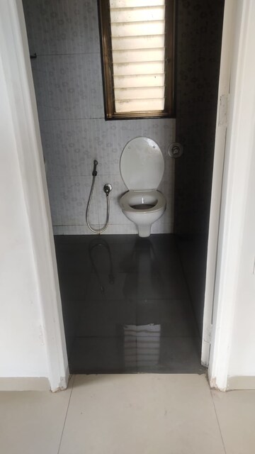 Bathroom in 2.5 BHK Apartment at Kalpataru Srishti, Mira Road – for Rent