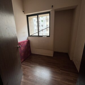 Room in 1.5 BHK Apartment at Lodha Palava Eviva K To T Urbano A C F and I To T, Taloja Bypass Road – for Rent