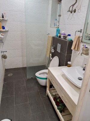 Team Area in 4 BHK Builder Floor at Surya CGHS, Sector 43 – for Rent