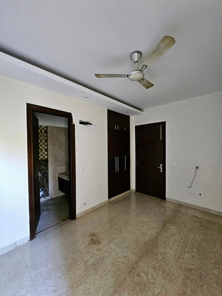 Room, surya-cghs 4 Bedroom 28200 Sq.Ft. Builder Floor In Sector 43 Gurgaon 9311002