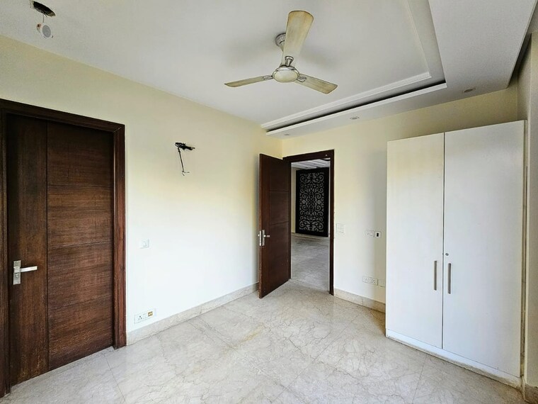 Room, surya-cghs 4 Bedroom 28200 Sq.Ft. Builder Floor In Sector 43 Gurgaon 9311002