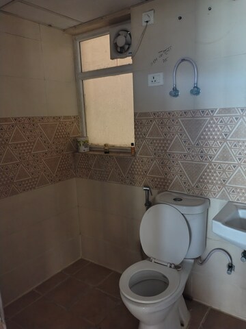 Bathroom in 2.5 BHK Apartment at Amrapali Leisure Park, Amrapali Leisure Valley – for Rent