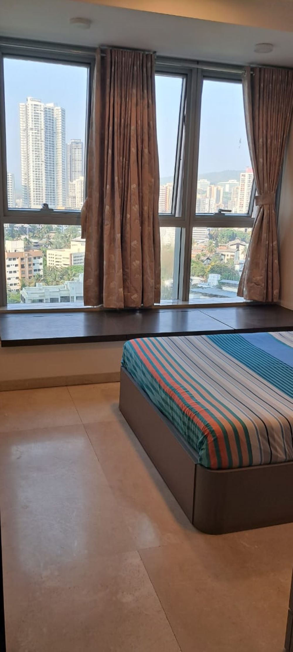 3 BHK Apartment For Sale in Oberoi Exquisite Goregaon