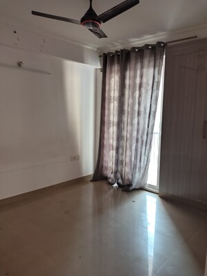 Furnished Amenities in 3 BHK Apartment at Amrapali Leisure Park, Amrapali Leisure Valley – for Rent