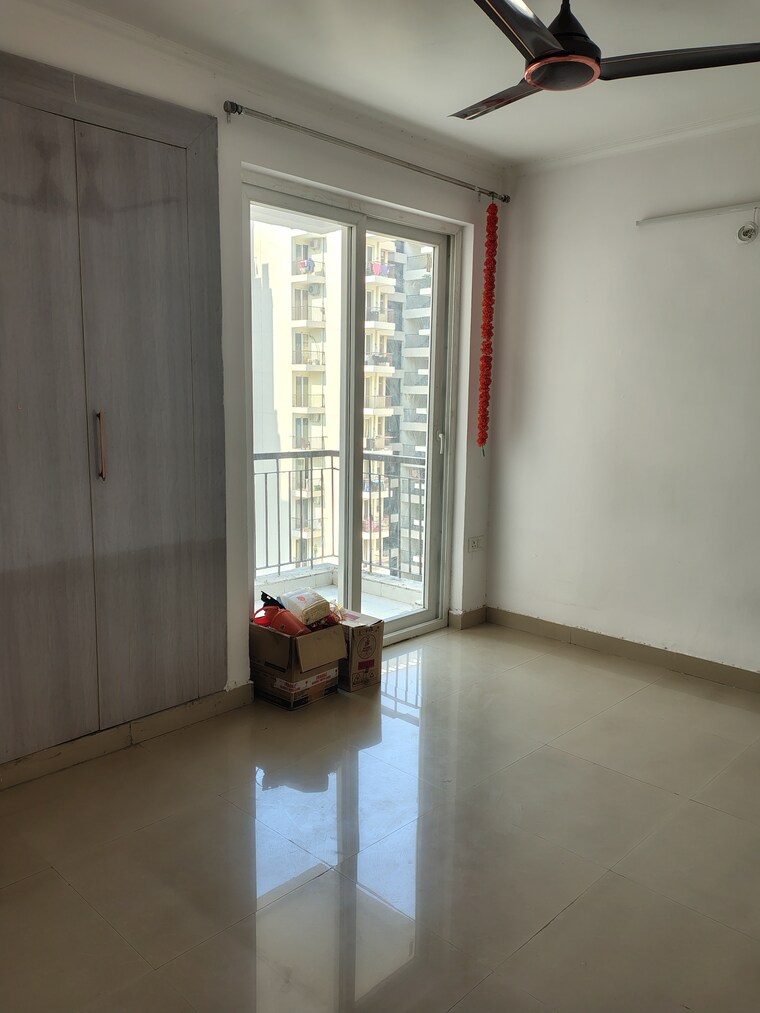 undefined, amrapali-leisure-park 3 Bedroom 1450 Sq.Ft. Apartment In Amrapali Leisure Valley Greater Noida 9311019