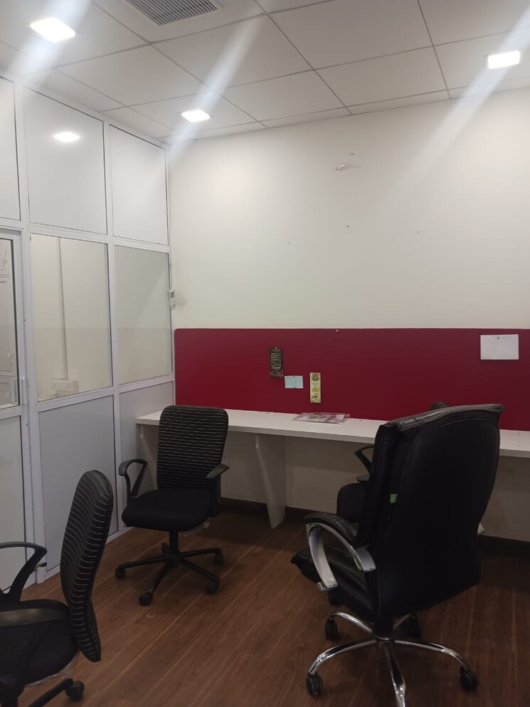 Team Area, bhandup west Commercial Office Space 450 Sq.Ft. In Bhandup West Mumbai 9311047