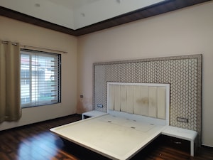 Bedroom in 6+ BHK Villa at Vip Road – for Sale