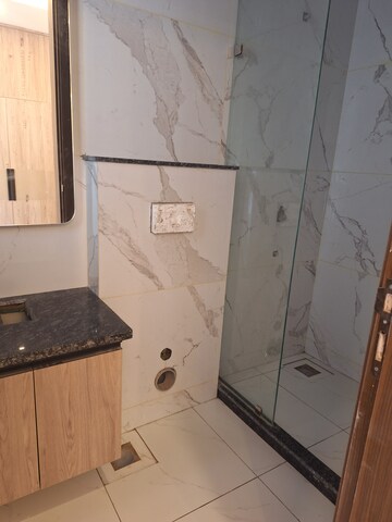  2 BHK Apartment at AIPL Zen Residences, Sector 70a – for Rent