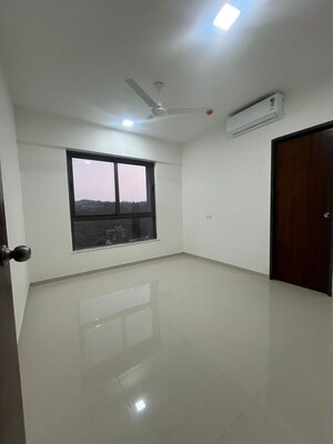 3 BHK Apartment For Rent in Goel Ganga Utopia, Bavdhan