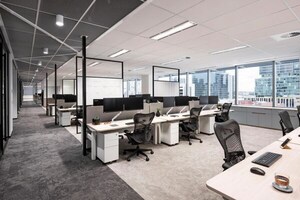  Office Space For Rent in Vascon Platinum Square, Viman Nagar
