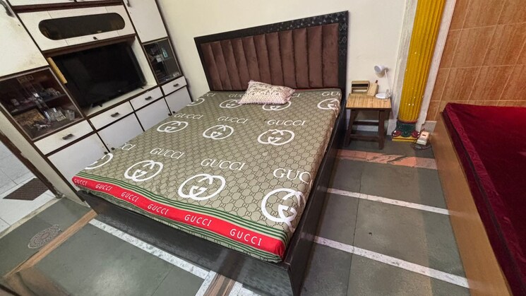 Bedroom, goregaon west Pg For Boys In Goregaon West 9311146