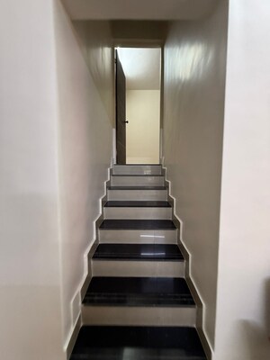 Staircase in 2 BHK Apartment at Seawoods – for Rent