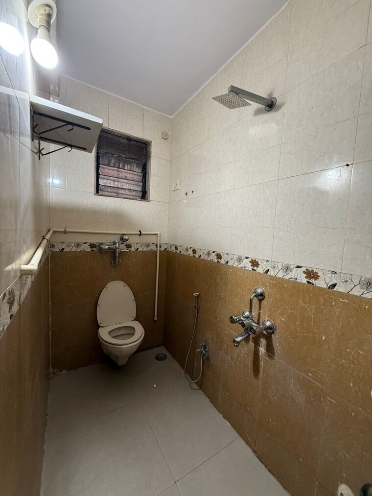 Bathroom, seawoods 2 Bedroom 750 Sq.Ft. Apartment In Seawoods Navi Mumbai 9311195