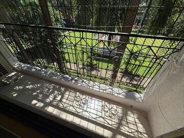 Balcony in 2 BHK Apartment at Seawoods – for Rent