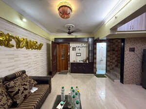 Living Room in 2 BHK Apartment at Seawoods – for Rent