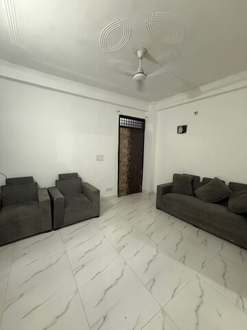 1 BHK Builder Floor For Rent in Chattarpur