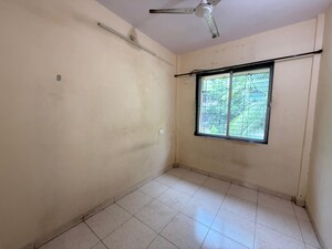 Room in 1 BHK Apartment at Seawoods – for Rent