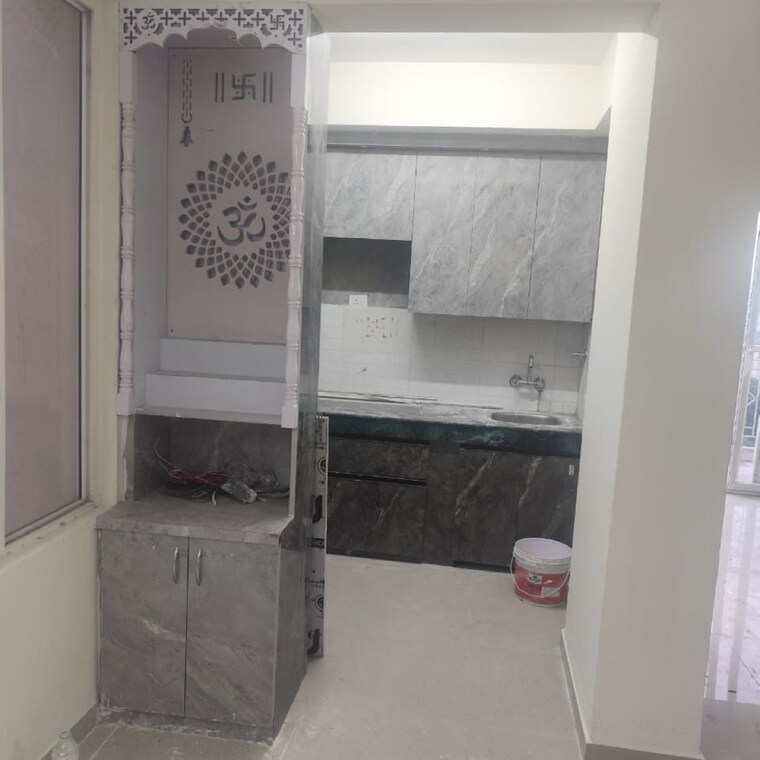Bathroom, shree-vardhman-green-court 2 Bedroom 526 Sq.Ft. Apartment In Sector 90 Gurgaon 9311253