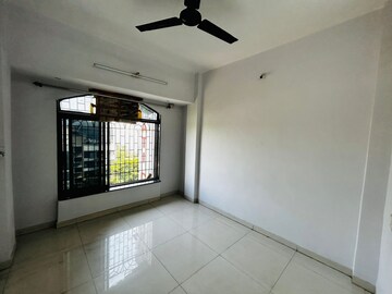Room in 1 BHK Apartment at Seawoods – for Rent