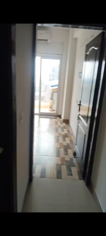 1 BHK Apartment For Rent in VVIP Nest, Raj Nagar Extension