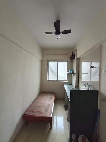 Furnished Amenities in 1 RK Apartment at Shaheed Bhagat Singh CHS, Andheri East – for Rent