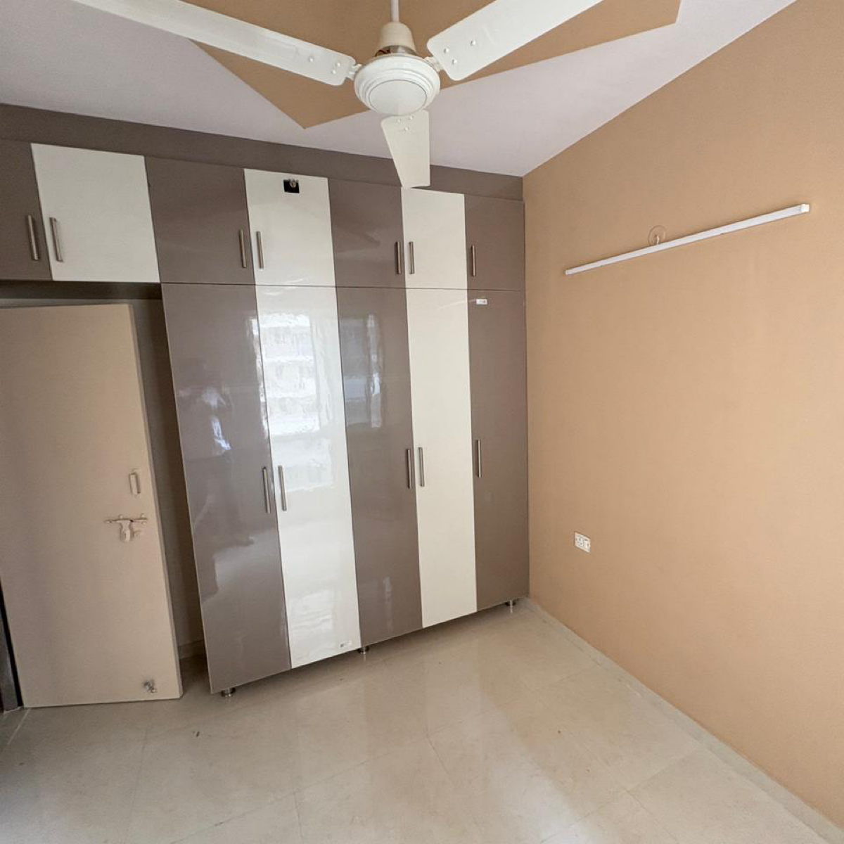 2 BHK Apartment For Rent in Signature The Millennia 3