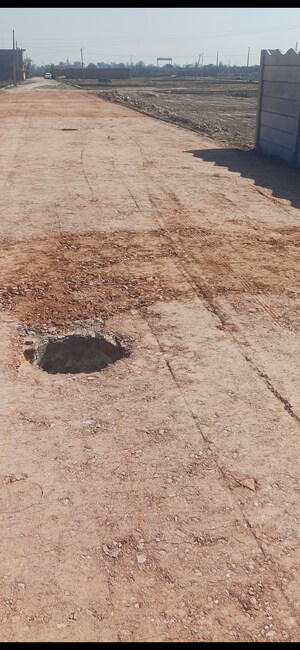  Plot For Sale in Jewar