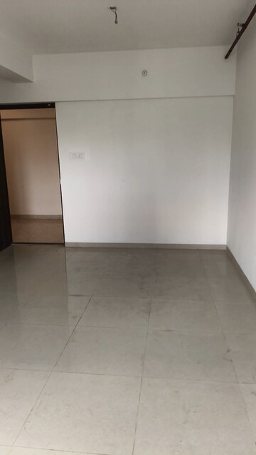 Room in 1 BHK Apartment at Lower Parel West – for Rent