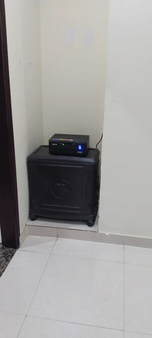 Furnished Amenities in 2 BHK Builder Floor at Sector 52 – for Rent