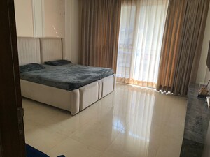 Room in 4 BHK Builder Floor at Uppal Southend, Sector 49 – for Sale