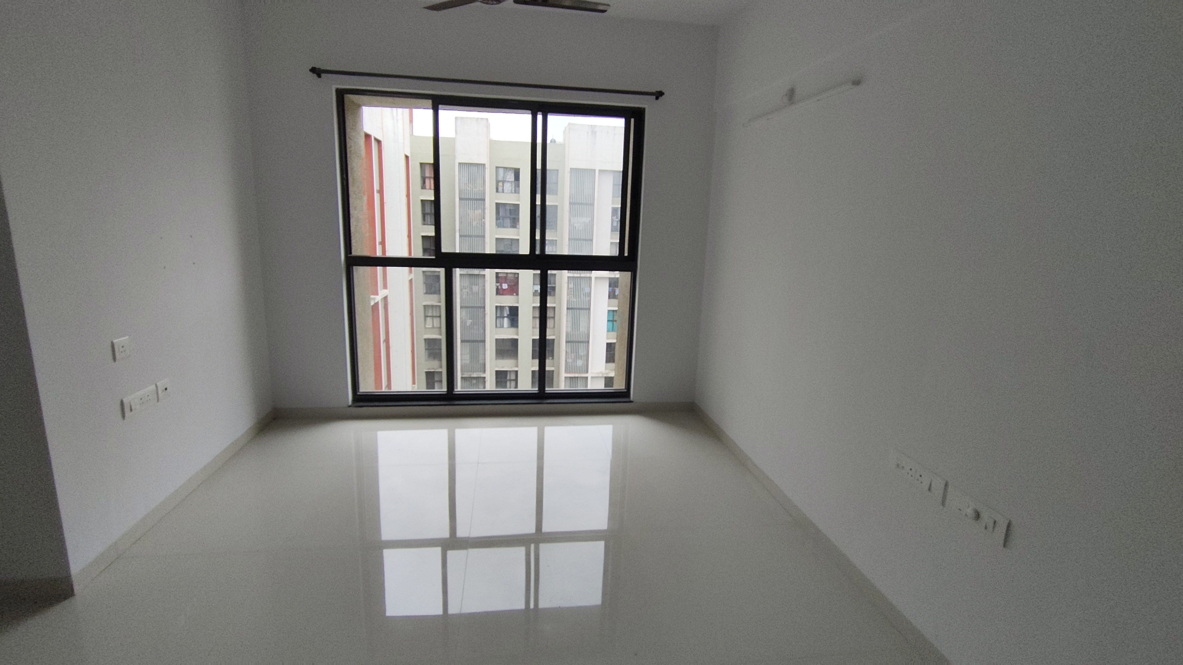 1 BHK + Extra Room Apartment For Rent in Lodha Palava Downtown Dombivli East