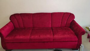 Furnished Amenities in 2 BHK Villa at Kurla East – for Rent