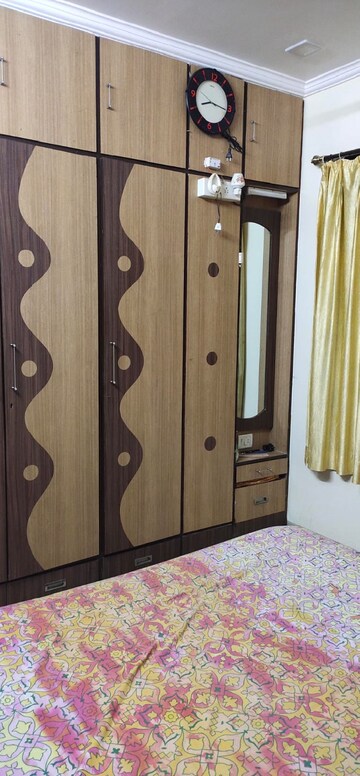 Furnished Amenities in 2 BHK Villa at Kurla East – for Rent