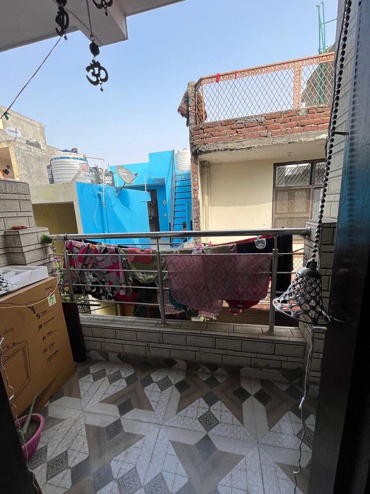 Exterior View, acharya niketan 2.5 Bedroom 750 Sq.Ft. Builder Floor In Acharya Niketan Delhi 9311394