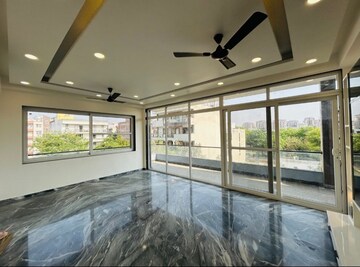 Balcony in 4 BHK Builder Floor at Unitech Arcadia, South City 2 – for Sale