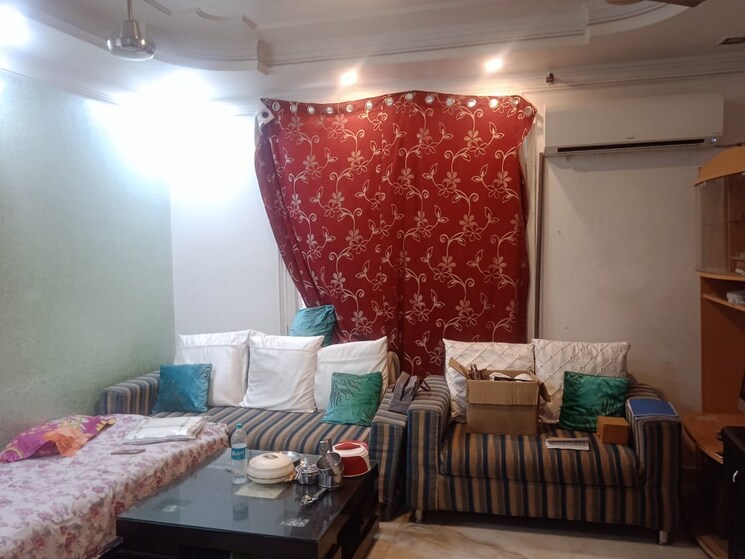 undefined, lajpat nagar 2 Bedroom 900 Sq.Ft. Builder Floor In Lajpat Nagar Delhi 9311403