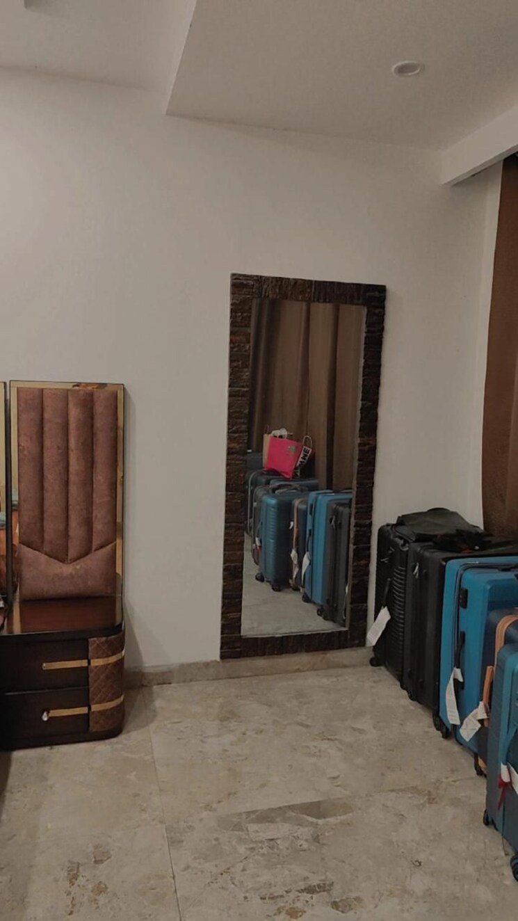 Room, eros-rosewood-city 4 Bedroom 2400 Sq.Ft. Builder Floor In Sector 49 Gurgaon 9311435