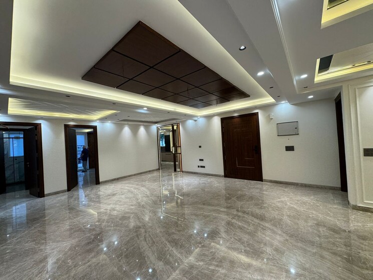 Room, vipul-world-plots 5 Bedroom 3550 Sq.Ft. Builder Floor In Sector 48 Gurgaon 9311439