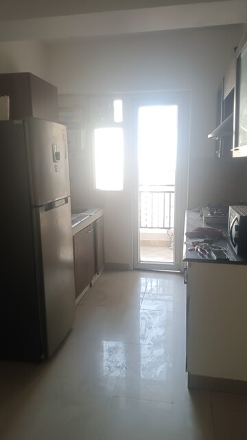 Bathroom in 2 BHK Apartment at Sethi Max Royal, Sector 76 – for Rent