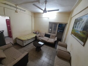 Living Room in 1 BHK Apartment at Bansi Villa, Vile Parle West – for Rent