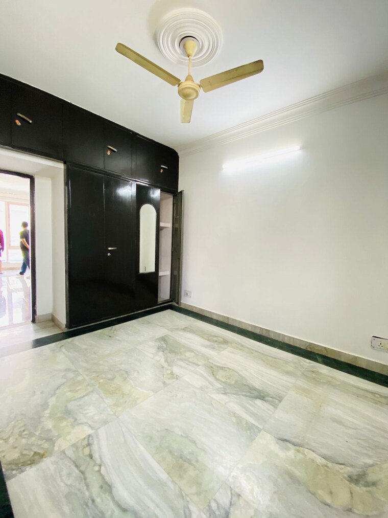 Room, ansal-plaza-sector-23 2 Bedroom 1680 Sq.Ft. Builder Floor In Sector 23 Gurgaon 9311449