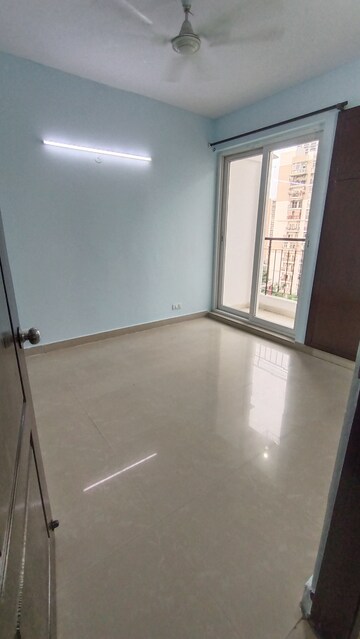 Room in 3 BHK Apartment at Aditya Celebrity Homes, Sector 76 – for Rent