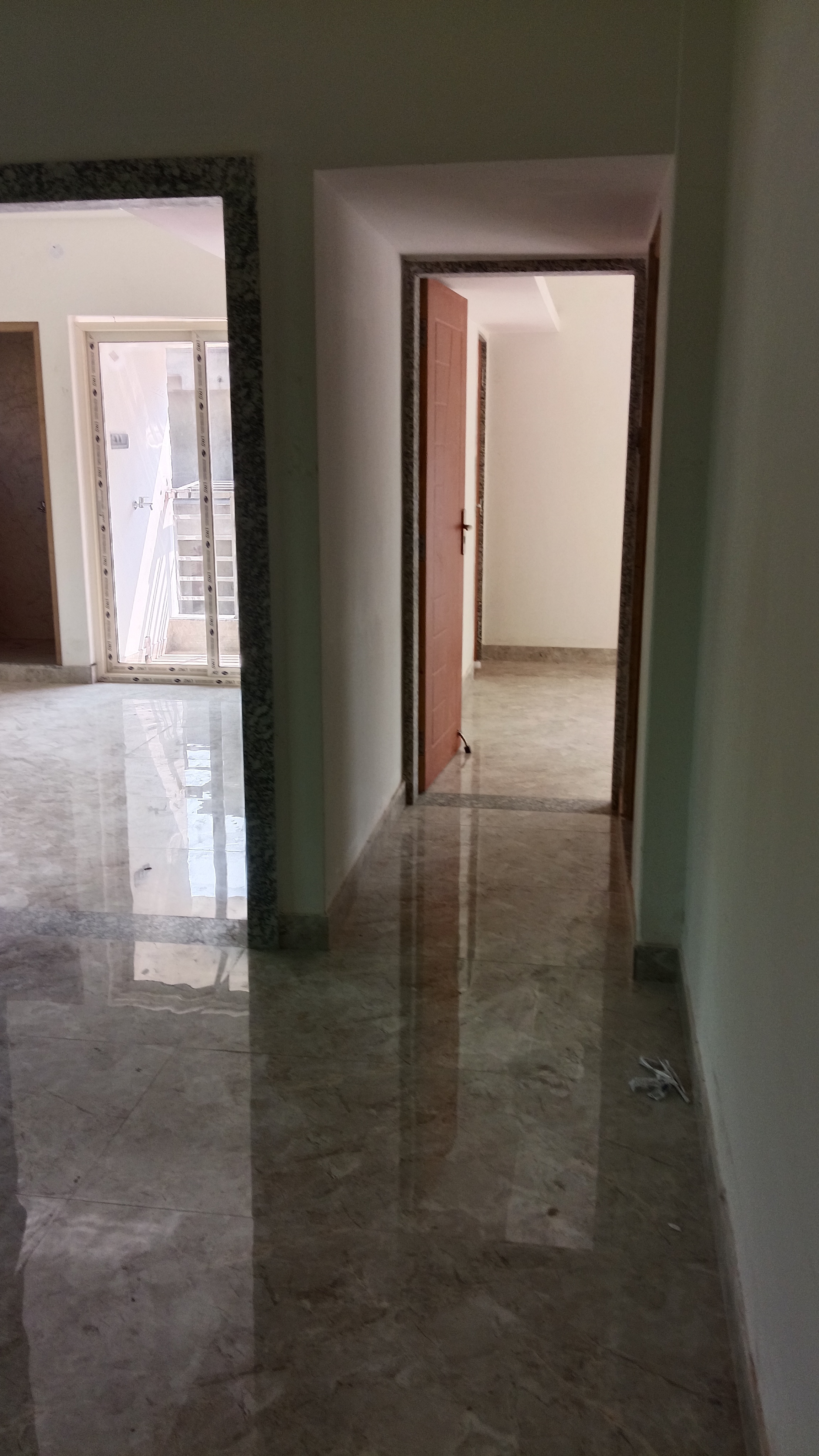 3 BHK + Servant Room 960 Sq.Ft. Apartment in New Town Tower