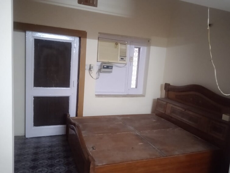 Cover Image, lajpat nagar 1 Bedroom 400 Sq.Ft. Builder Floor In Lajpat Nagar Delhi 9311498