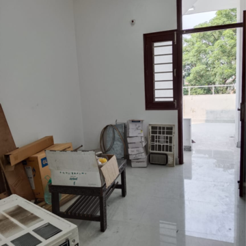 Living Room in 1 BHK Builder Floor at Malviya Nagar – for Rent