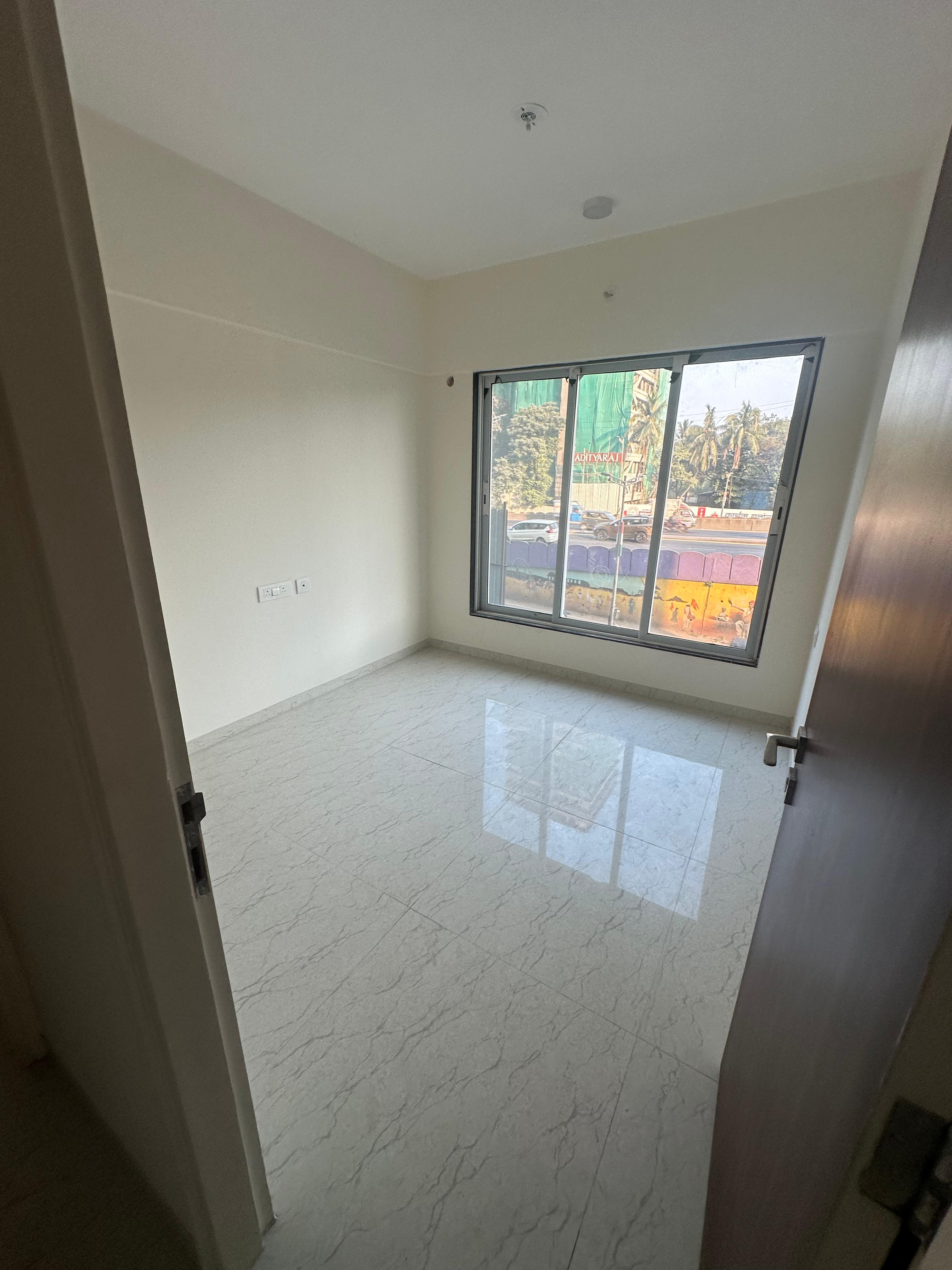 1 BHK + Study Room Apartment For Rent in Truearth View