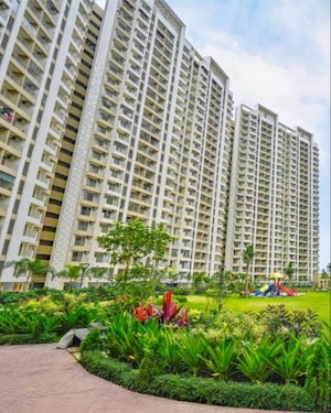 2 BHK Apartment For Sale in Regency Anantam, Dombivli East