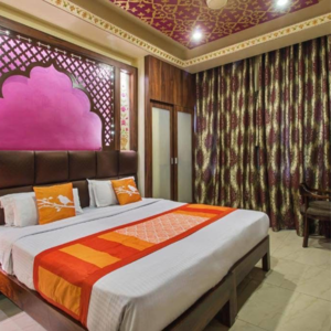 Bedroom in 4 BHK Penthouse at Prabhadevi – for Sale